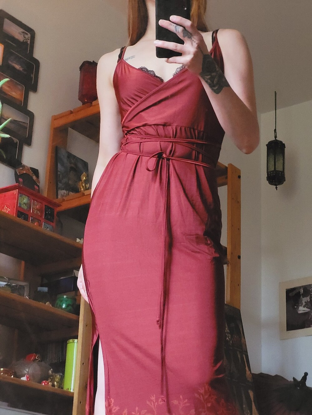 Vintage Red Maxi Floral Print Dress Boho Satiny Red - Size S - Picture 10 of 10